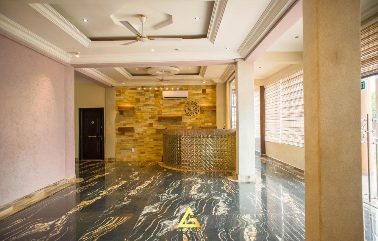 كوماسي George Vee Hotel Ltd المظهر الخارجي الصورة